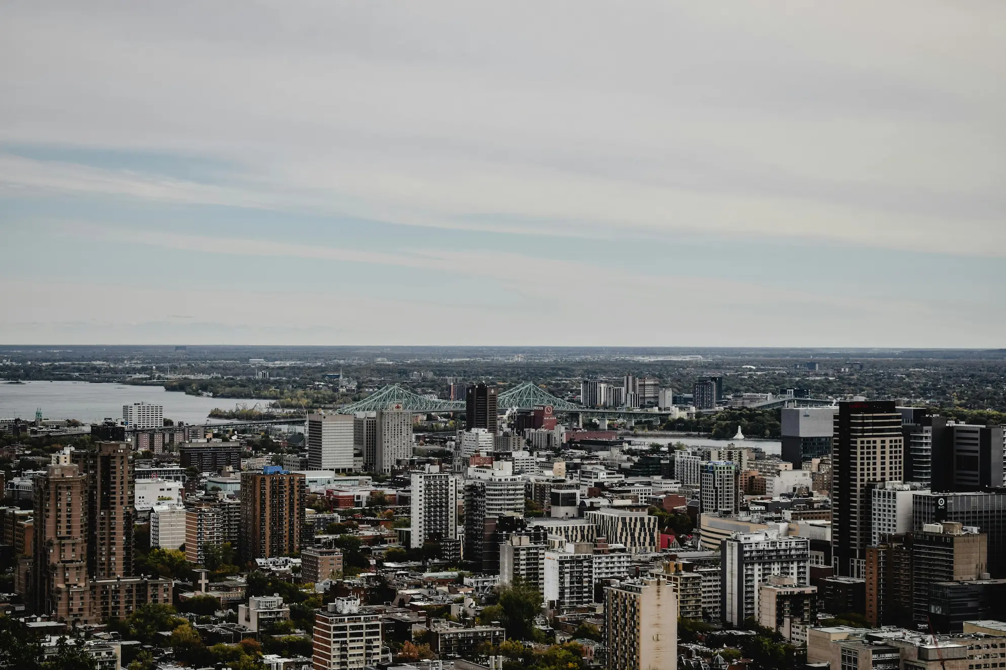 L'assurance responsabilité civile entreprise est-elle obligatoire au Québec?